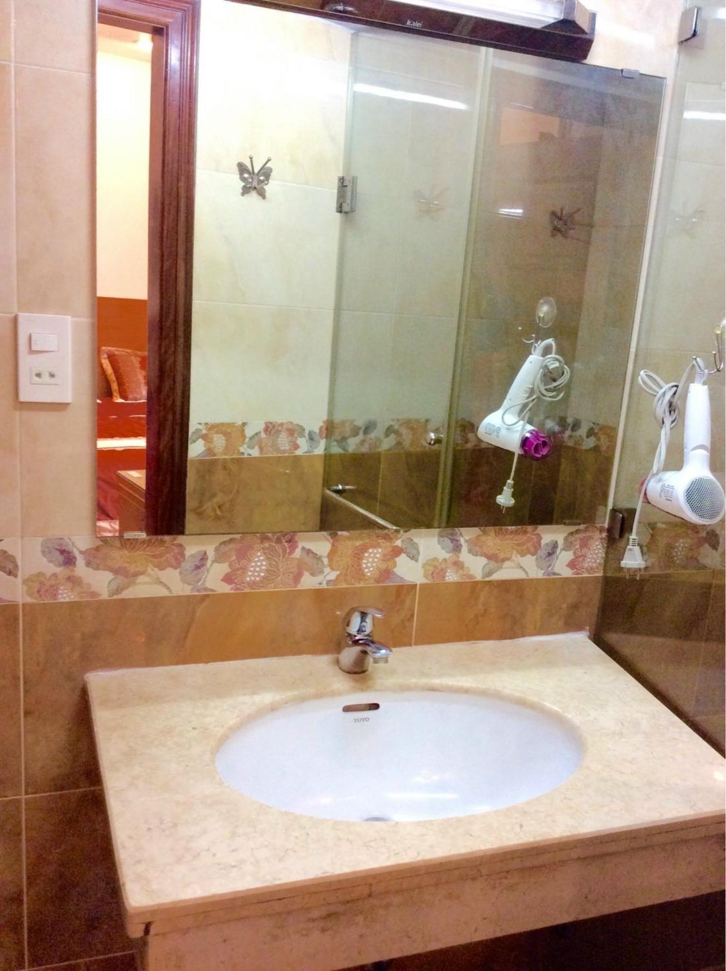 Serviced Apartment Next To The Hanoi Opera House Can Ho Day Du Tien Nghi Co Thang May Ngay Gan Nha Hat Lon Ngoại thất bức ảnh